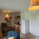Studio Cosy Avec Piscine Terrasse Jardin Et Velos A Prayssac