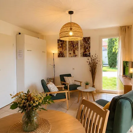 Cosy Avec Piscine Terrasse Jardin Et Velos A Apartmán Prayssac